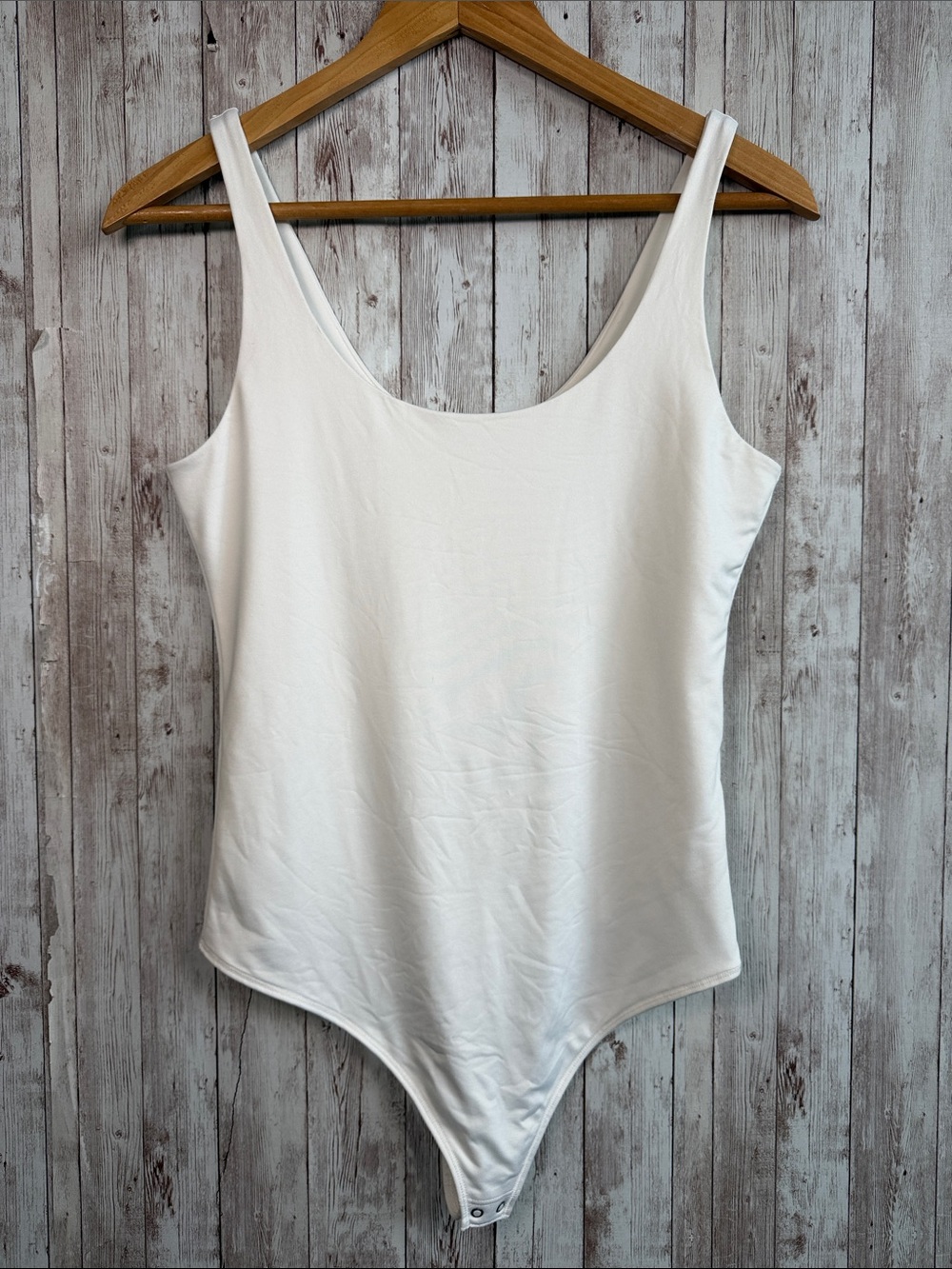 Abercrombie & Fitch Soft AF White Scoop Neck Bodysuit sz Medium Tank Top Classic